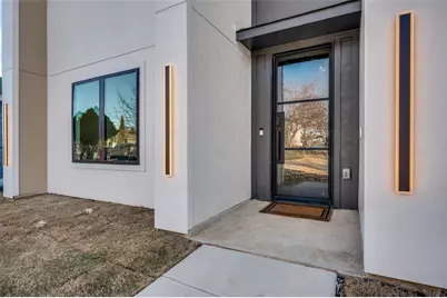 1836 Pueblo Street, Dallas, TX 75212 - Photo 2