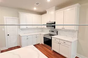749 J L Dr, Valley View, TX 76272 - Photo 6