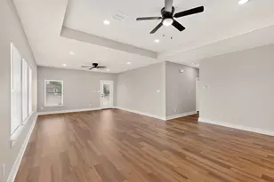 749 J L Dr, Valley View, TX 76272 - Photo 10