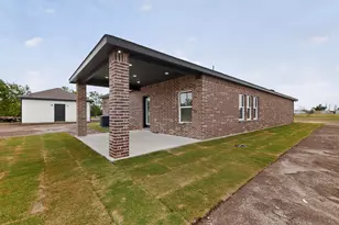 749 J L Dr, Valley View, TX 76272 - Photo 34
