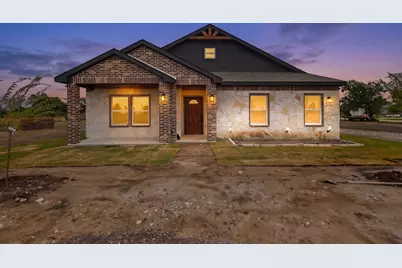 749 J L Drive, Valley View, TX 76272 - Photo 6
