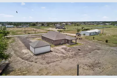 749 J L Drive, Valley View, TX 76272 - Photo 32