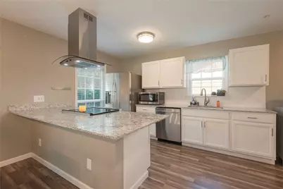 2211 Yewpon Drive, Carrollton, TX 75007 - Photo 10