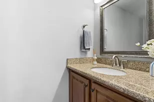 8522 Park Ln, Dallas, TX 75231 - Photo 24