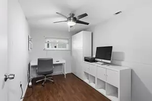 8522 Park Ln, Dallas, TX 75231 - Photo 20