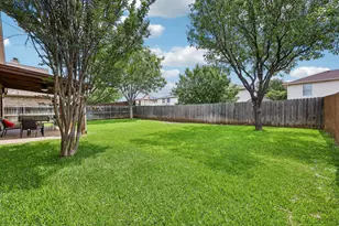 2721 Elderberry Ln, Little Elm, TX 75068 - Photo 18