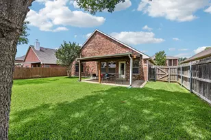 2721 Elderberry Ln, Little Elm, TX 75068 - Photo 20
