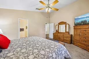 2721 Elderberry Ln, Little Elm, TX 75068 - Photo 10