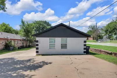 1300 E Fogg Street, Fort Worth, TX 76115 - Photo 2