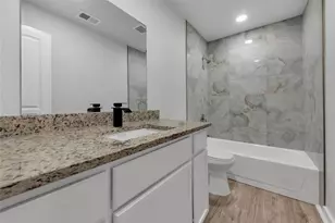 1300 E Fogg St, Fort Worth, TX 76115 - Photo 14