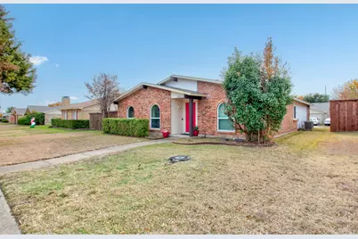 2810 Landershire Lane, Garland, TX 75044 - Photo 2