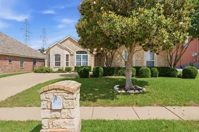 5504 Plata Lane, Benbrook, TX 76126 - Photo 1