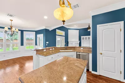 5504 Plata Lane, Benbrook, TX 76126 - Photo 18