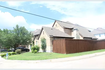 825 Lotus Drive, Richardson, TX 75081 - Photo 4