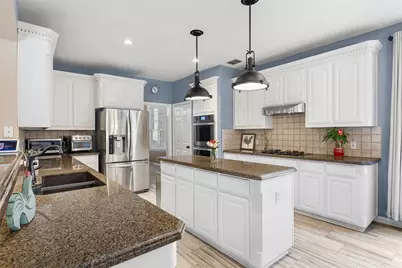 711 Villanova Court, Allen, TX 75013 - Photo 8