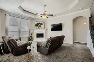 2002 Milano Ln, Lewisville, TX 75077 - Photo 4