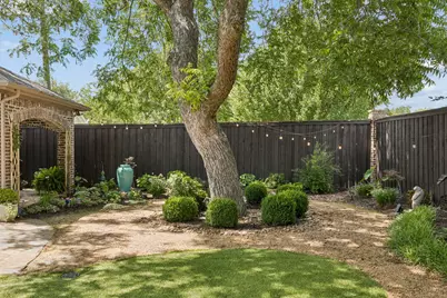 523 S Dallas Street, Van Alstyne, TX 75495 - Photo 34