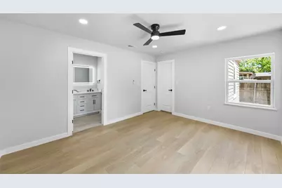 125 29th Street, Grand Prairie, TX 75050 - Photo 10