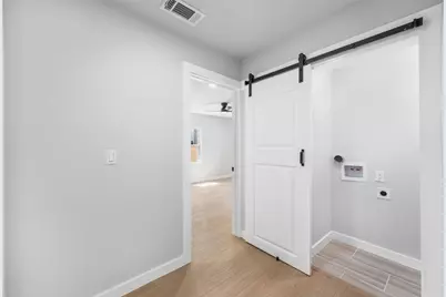 125 29th Street, Grand Prairie, TX 75050 - Photo 14