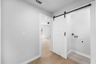125 29th St, Grand Prairie, TX 75050 - Photo 14