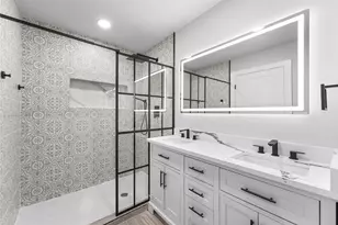 125 29th St, Grand Prairie, TX 75050 - Photo 6