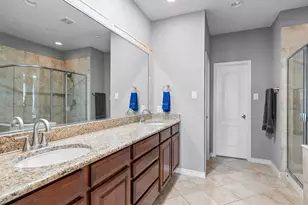 15743 Spectrum Dr, Addison, TX 75001 - Photo 8