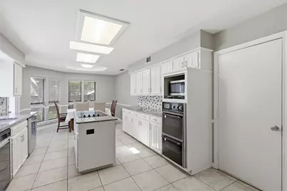 1218 Sycamore Drive, Carrollton, TX 75007 - Photo 14