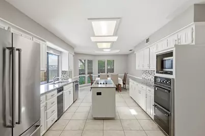 1218 Sycamore Drive, Carrollton, TX 75007 - Photo 12