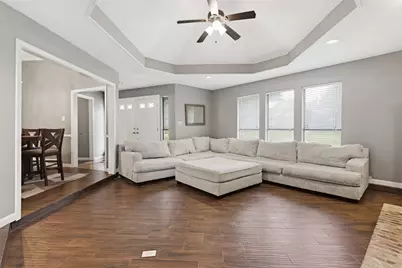 1218 Sycamore Drive, Carrollton, TX 75007 - Photo 6