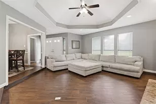 1218 Sycamore Dr, Carrollton, TX 75007 - Photo 6