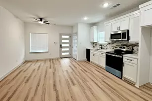 2916 Hemphill St, Greenville, TX 75401 - Photo 10