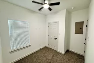 2916 Hemphill St, Greenville, TX 75401 - Photo 16