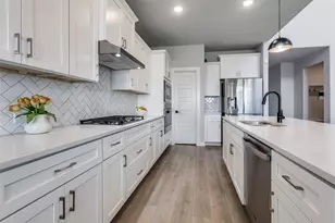 150 Camelia St, Garland, TX 75043 - Photo 10