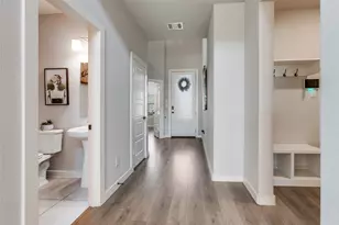 150 Camelia St, Garland, TX 75043 - Photo 2