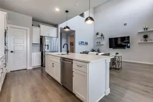 150 Camelia St, Garland, TX 75043 - Photo 8