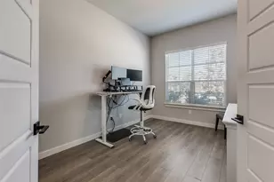 150 Camelia St, Garland, TX 75043 - Photo 14