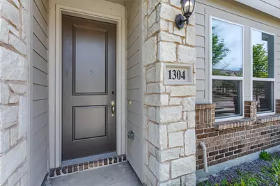 1304 Pebblebrook Drive, McKinney, TX 75071 - Photo 2