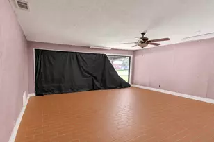 925 Holiday Dr, Sherman, TX 75090 - Photo 16