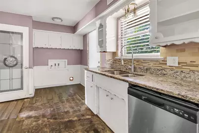 925 Holiday Drive, Sherman, TX 75090 - Photo 12