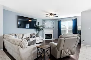 1625 Kawati Way, Krum, TX 76249 - Photo 14