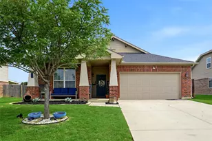 1625 Kawati Way, Krum, TX 76249 - Photo 4