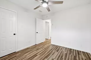 1824 Chatham Dr, Flower Mound, TX 75028 - Photo 22