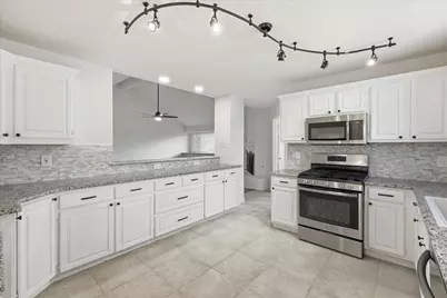1824 Chatham Drive, Flower Mound, TX 75028 - Photo 10