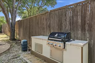 1824 Chatham Dr, Flower Mound, TX 75028 - Photo 30