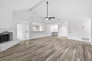 1824 Chatham Dr, Flower Mound, TX 75028 - Photo 6