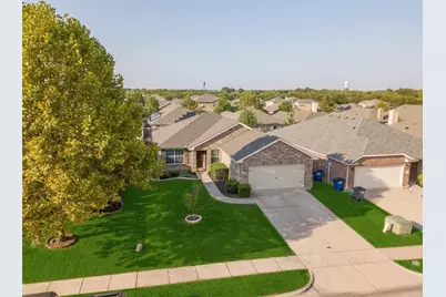 325 Crosscreek Drive, Princeton, TX 75407 - Photo 4