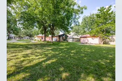 1225 W Hanna Street, Denison, TX 75020 - Photo 20