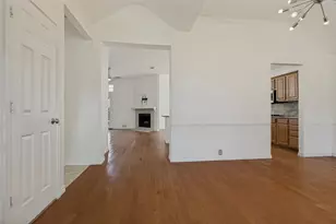 10518 Brandenberg Dr, Frisco, TX 75035 - Photo 4
