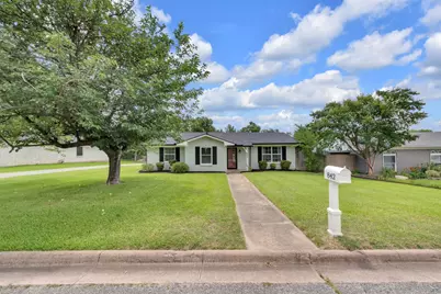 842 Starlight Drive, Sherman, TX 75090 - Photo 2