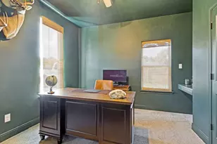 301 S Oak St, Boyd, TX 76023 - Photo 14
